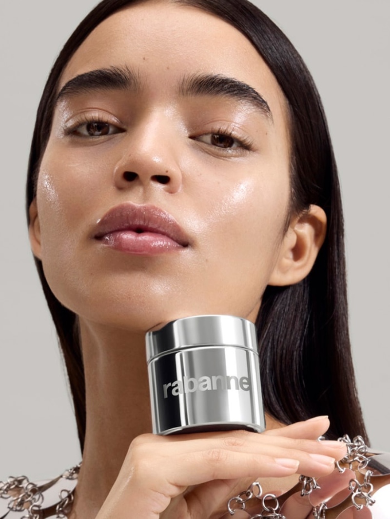 piel brillo diamantes otoño rabanne