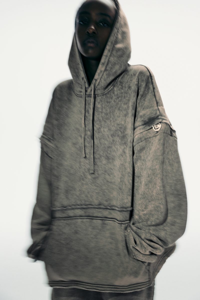 Pull&Bear X Lueder moda urbana estilo medieval