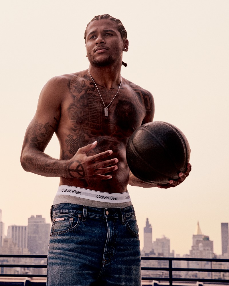 Calvin Klein mete un triple con su embajador Jalen Green