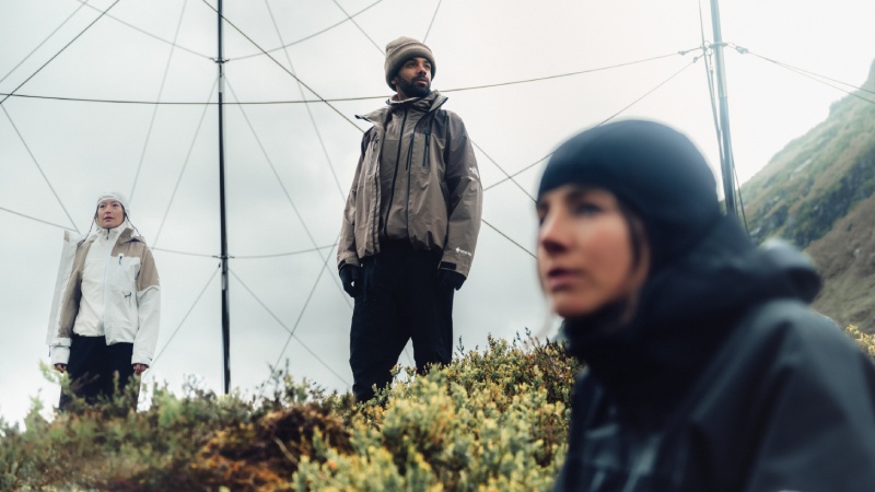 Nueva colección The North Face HKe ropa senderismo y looks de moda urbana