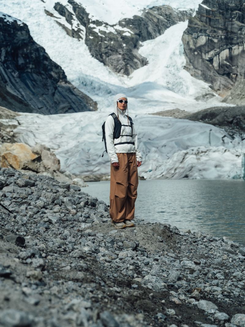 Looks de tendencia post gorp core