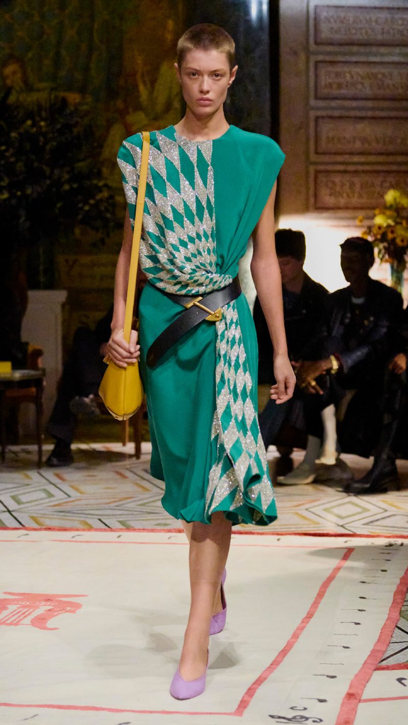 Versace ss26 nueva colección debut Dario Vitale