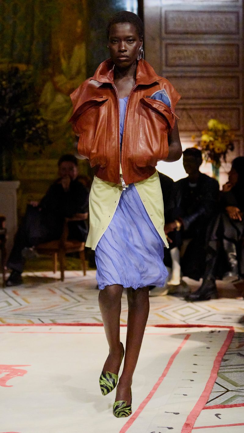 Versace ss26 nueva colección debut Dario Vitale