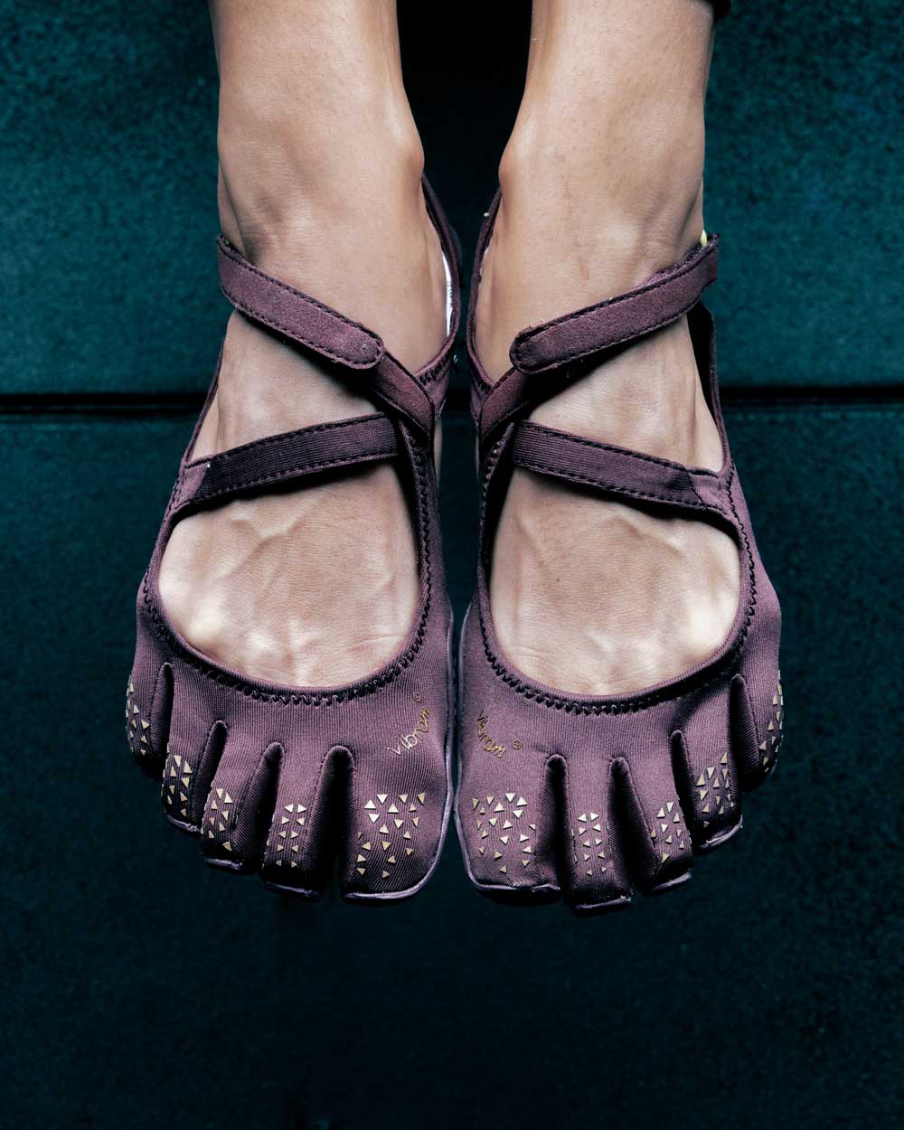 calzado barefoot dedos separados vibram