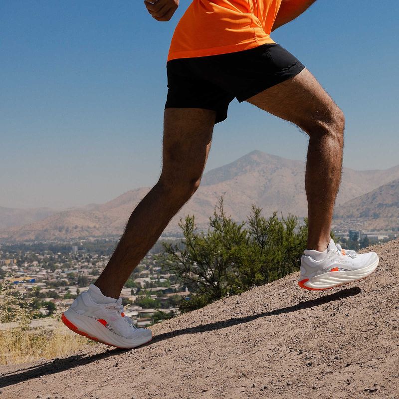 Zapatillas Merrell para el sendero y la ciudad
