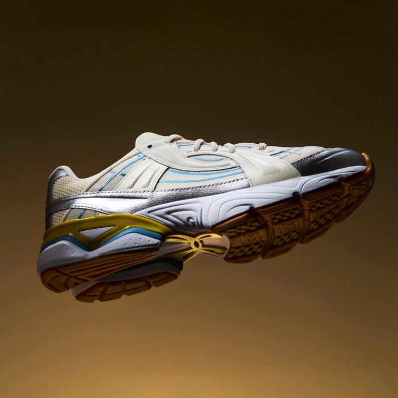 Tus nuevas runners de los 2000 son de Under Armour