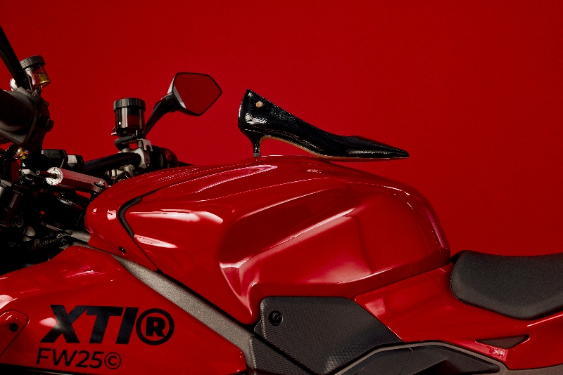 zapatos colores otoño colección xti María Becerra