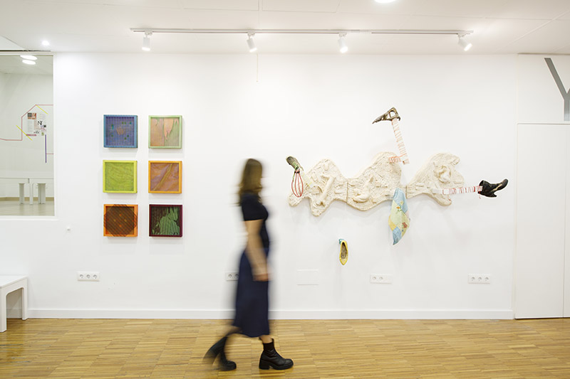 Vista de exposición en la galería Efímera