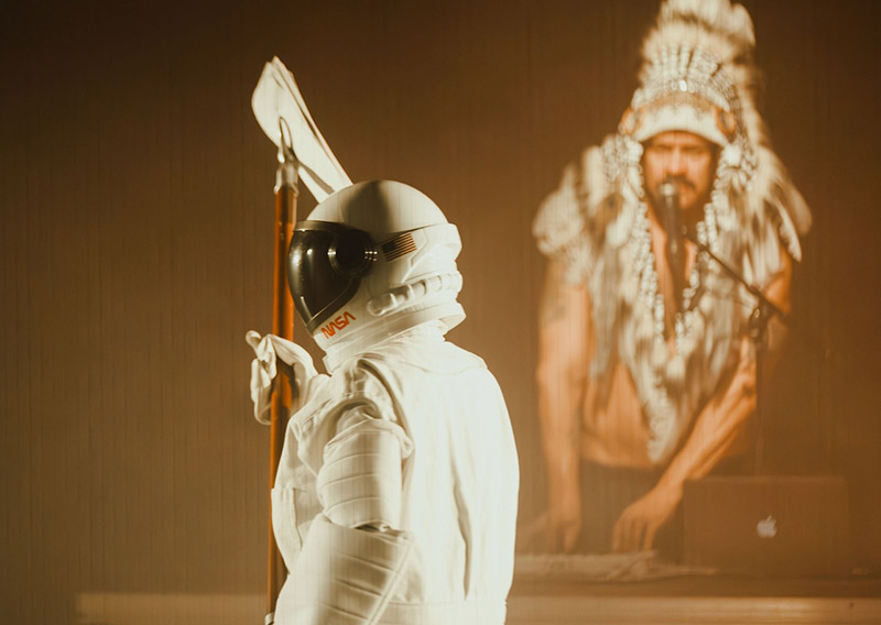 La fuerza de la Gravedad - un momento de la representación teatral