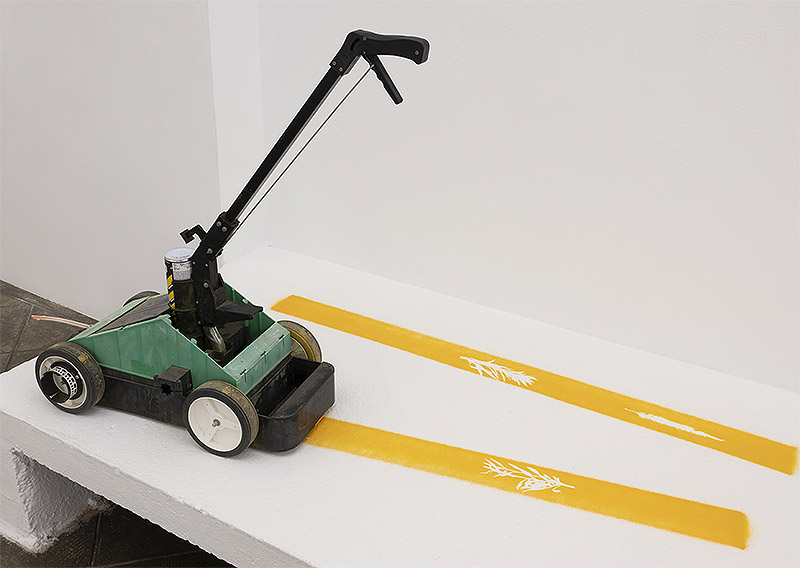 Luce - Imagen de instalación artística en una galería