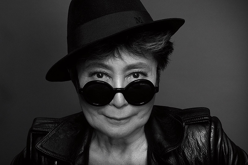 Retrato de Yoko Ono