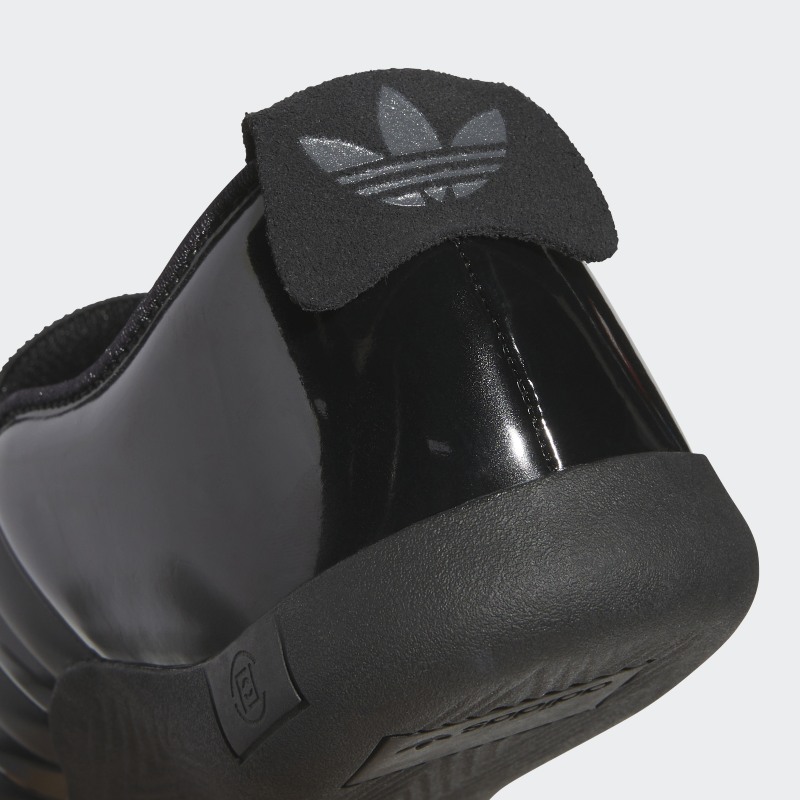 Tendencias zapatillas otoño invierno 2025: torpedo sneakers