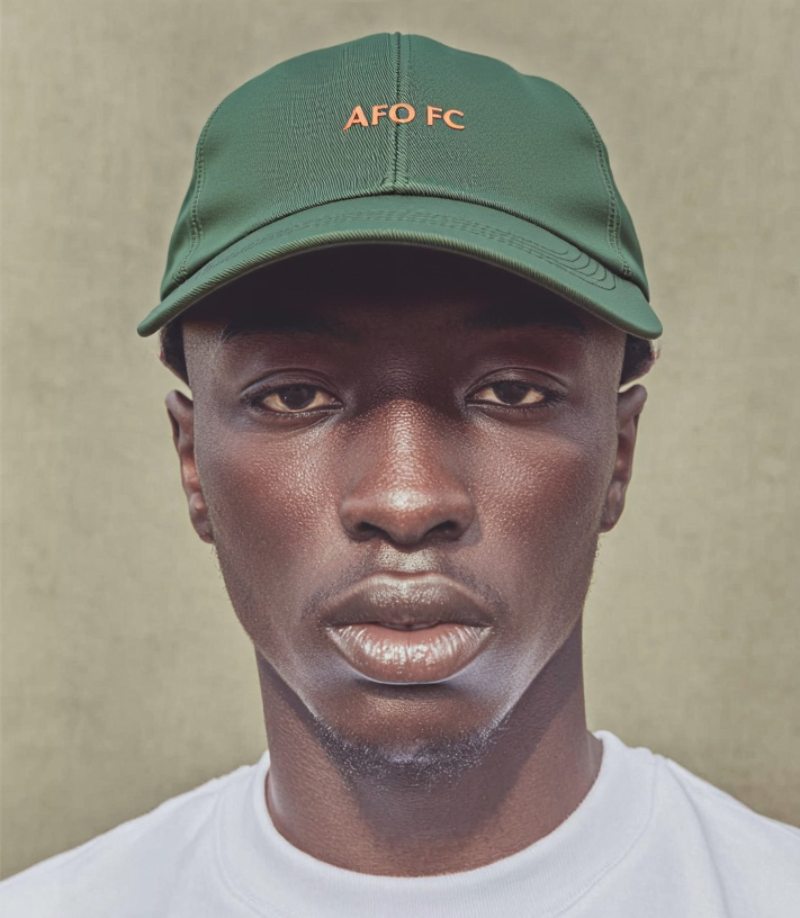 La World Football Summit lanza su marca de streetwear