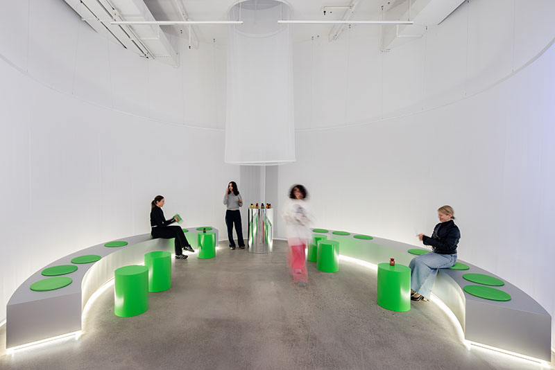 AMO transforma la energía en forma en Vyrao Mercer, NY