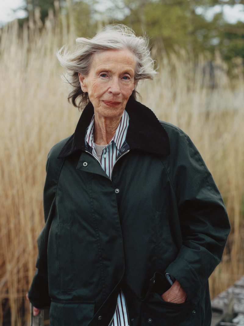 Looks de otoño minimalistas y clásicos chaquetas enceradas