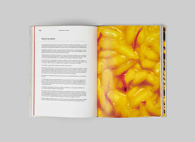 Página interior del libro Arroz. Técnica y esencia de Luis Arrufat con receta de risotto de azafrán