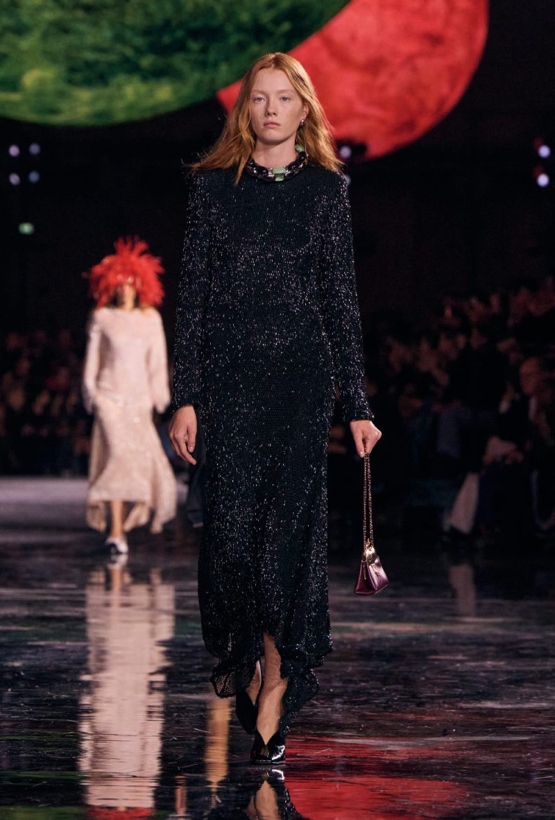 Tendencias de moda mujer desfiles Primavera Verano 2026