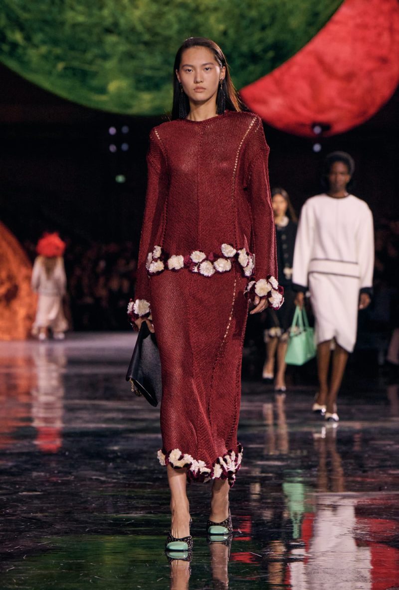 Tendencias de moda mujer desfiles Primavera Verano 2026