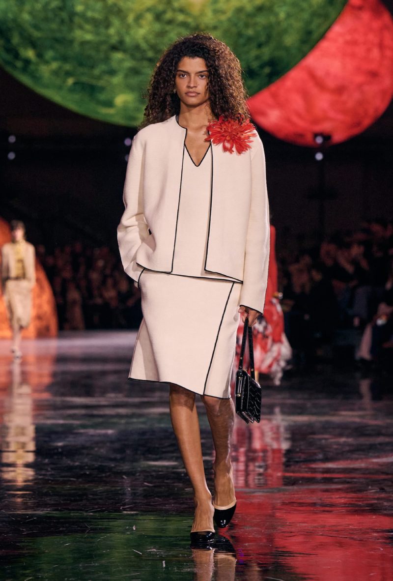 Tendencias de moda mujer desfiles Primavera Verano 2026