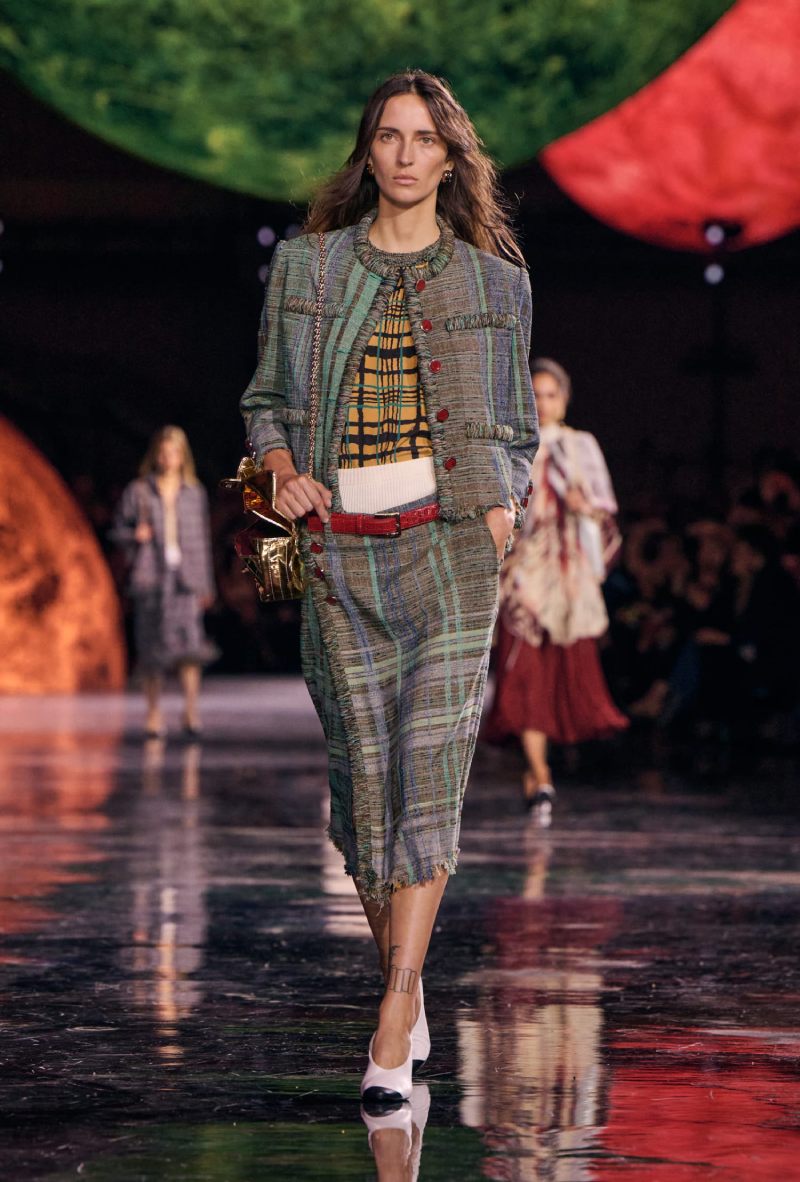 Tendencias de moda mujer desfiles Primavera Verano 2026