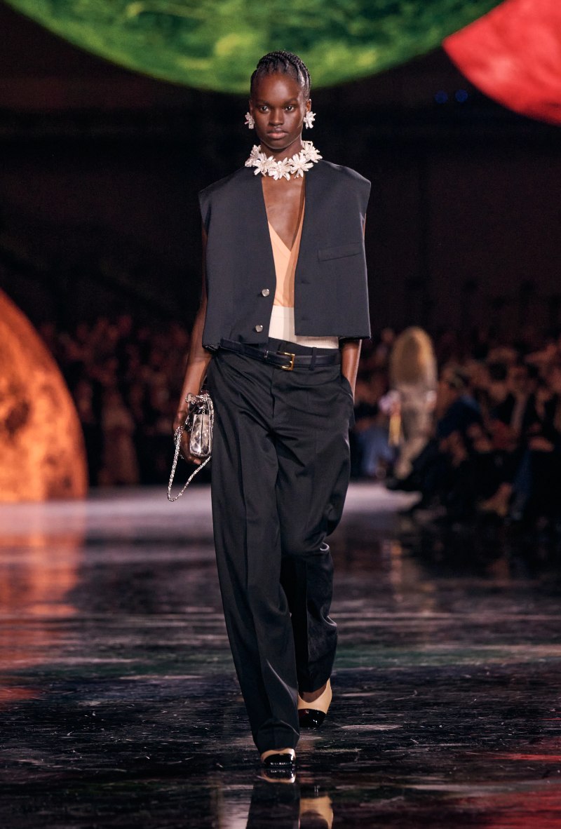 desfile chanel ss26 Matthieu Blazy paris