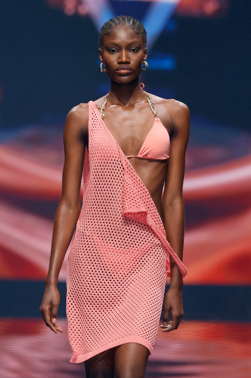 desfile moda baño gran canaria swim week guess