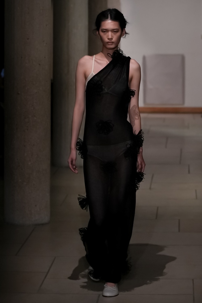 desfile moda española París Paloma Wool ss26