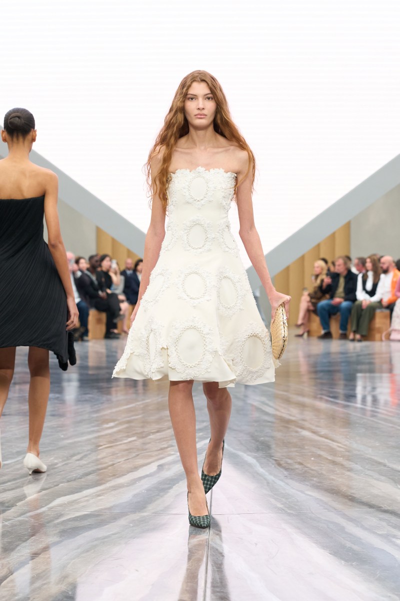 El nuevo armario de la mujer Dior unifica la nueva era