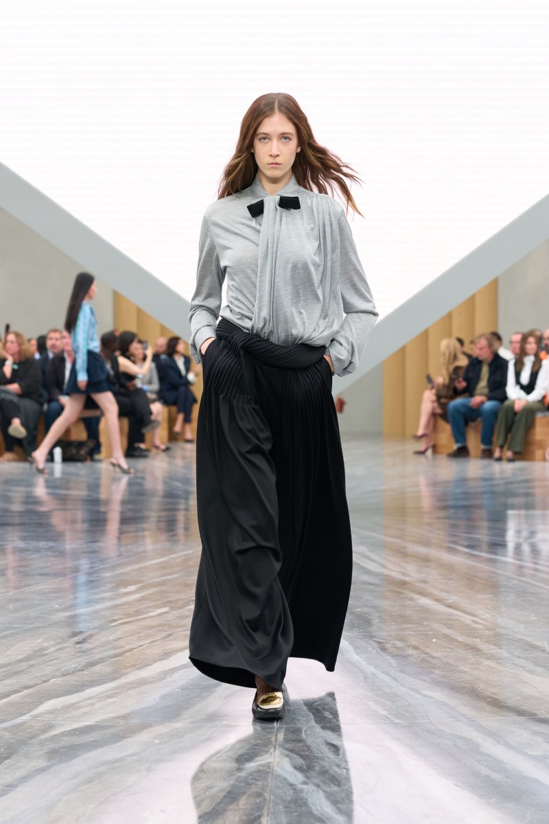 El nuevo armario de la mujer Dior unifica la nueva era