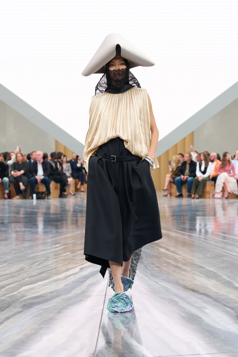 El nuevo armario de la mujer Dior unifica la nueva era