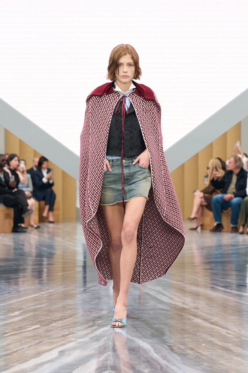 El nuevo armario de la mujer Dior unifica la nueva era