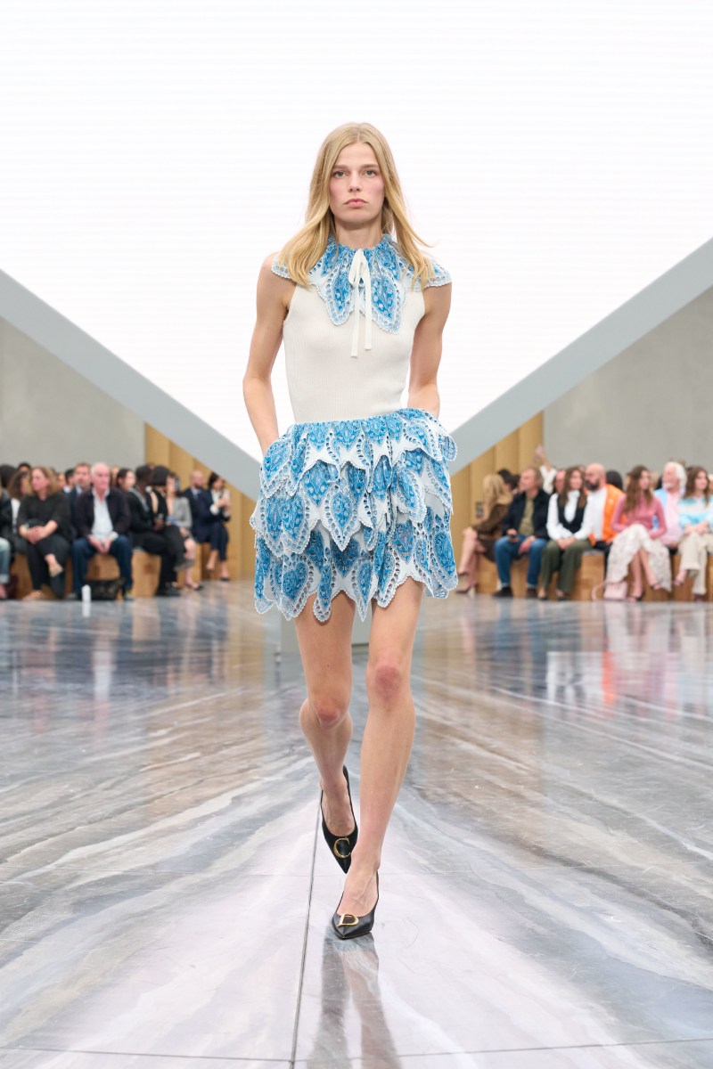 El nuevo armario de la mujer Dior unifica la nueva era