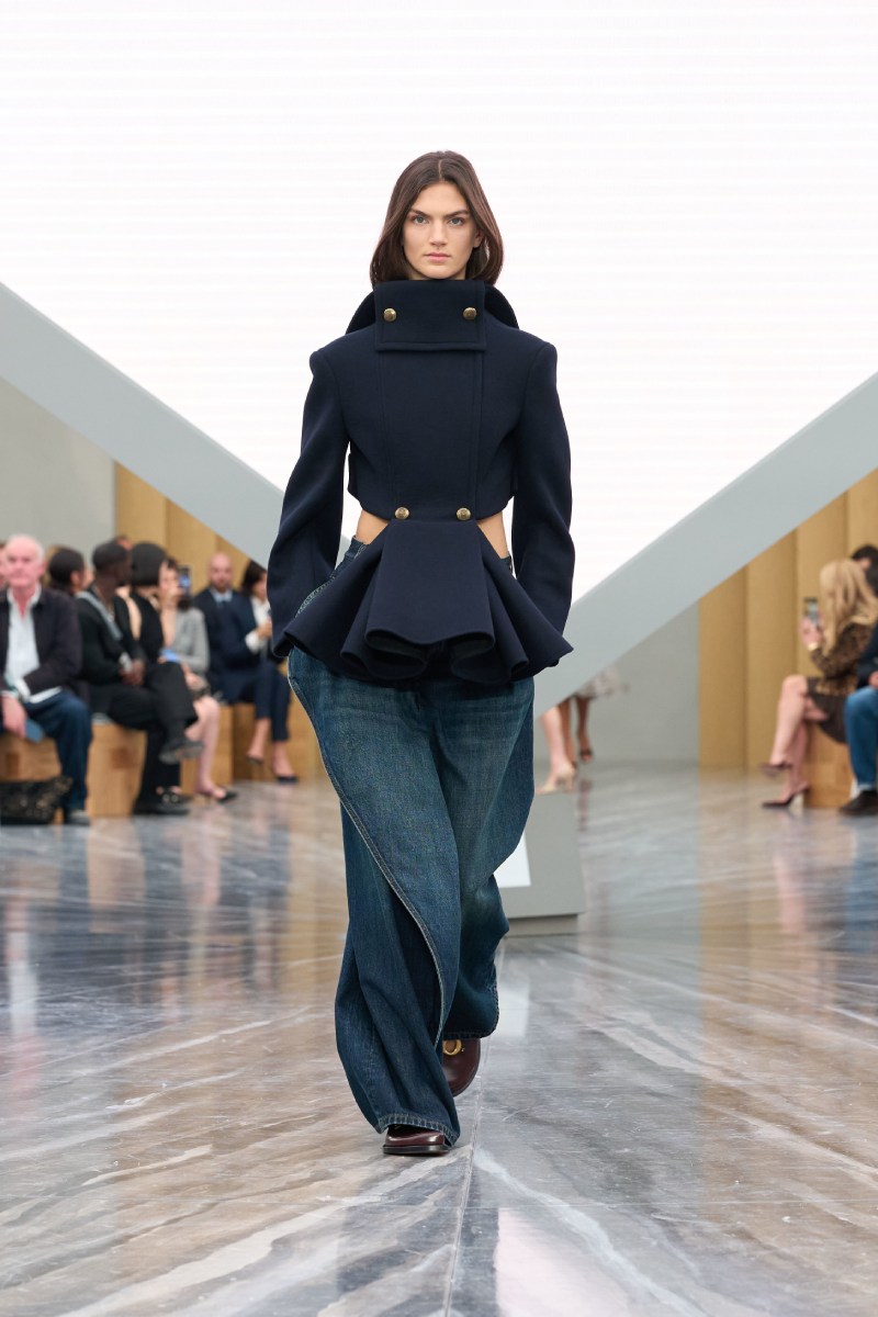 El nuevo armario de la mujer Dior unifica la nueva era