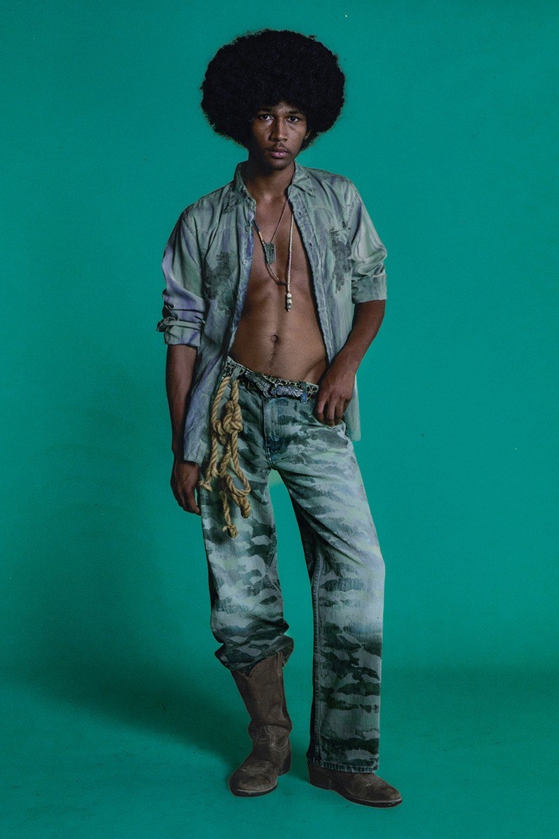 Erl se pone militar con su nueva colección Surplus