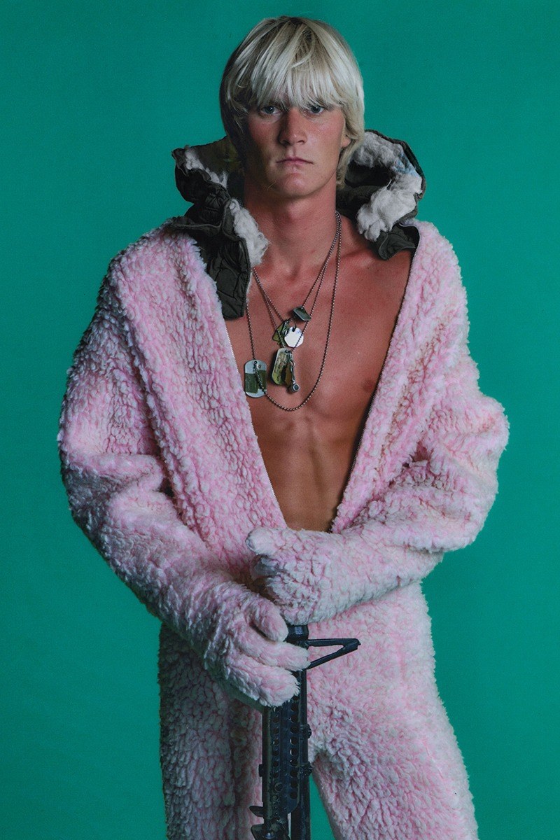 Erl se pone militar con su nueva colección Surplus