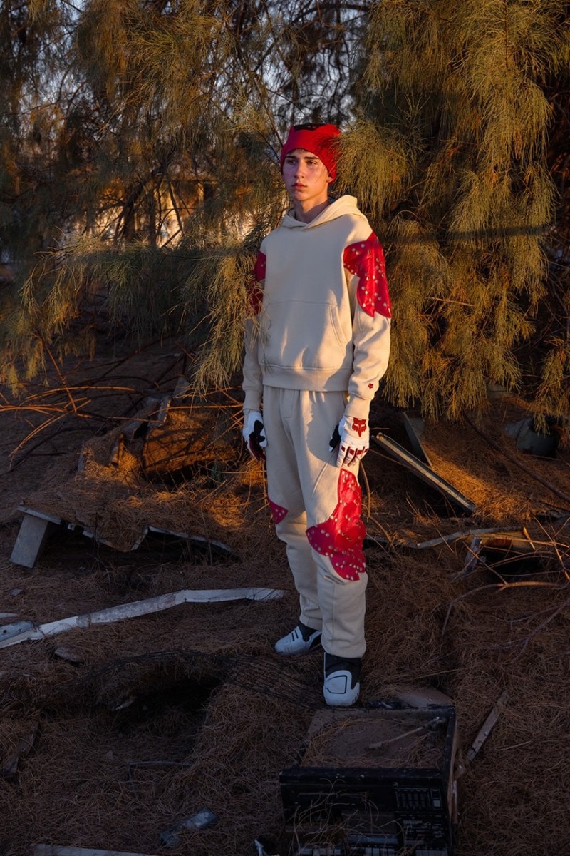 Kiko Kostadinov convierte el motocross de Fox en motorcore