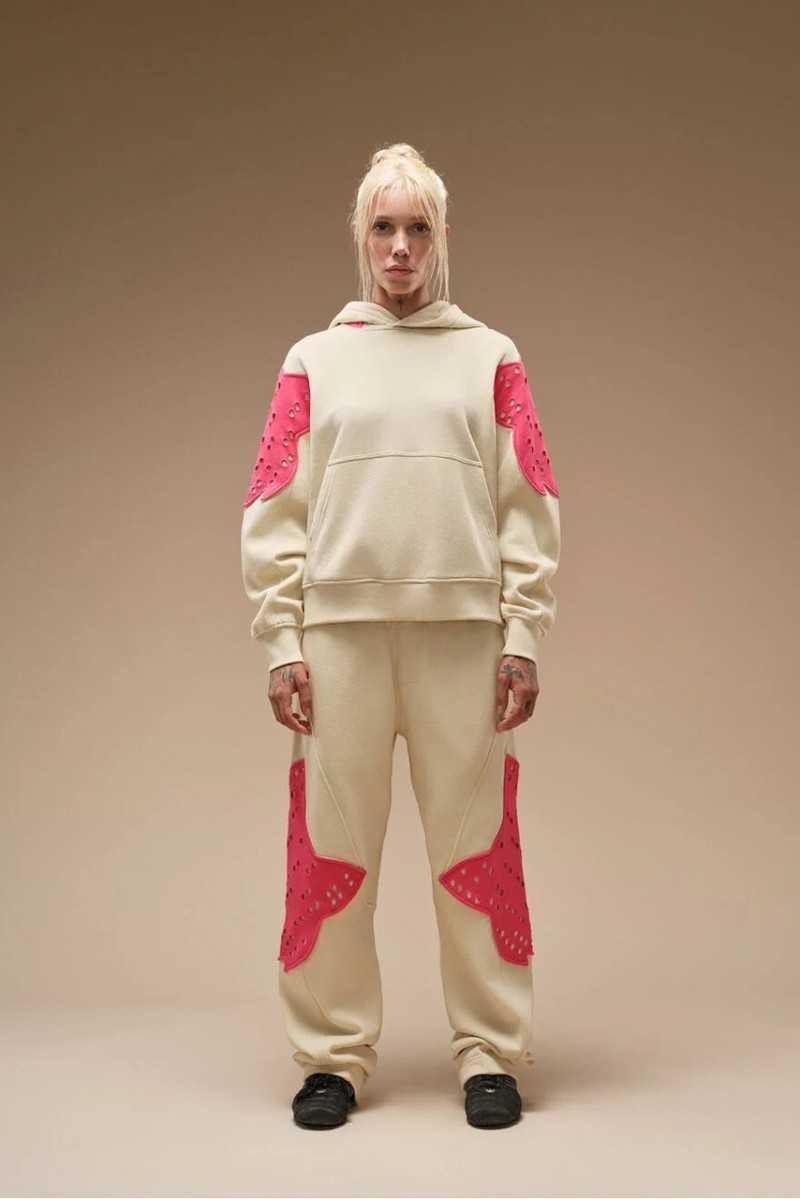 Kiko Kostadinov convierte el motocross de Fox en motorcore