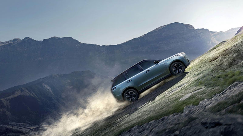 El Jaecoo 5 será el coche oficial del Perrotón Madrid 2025