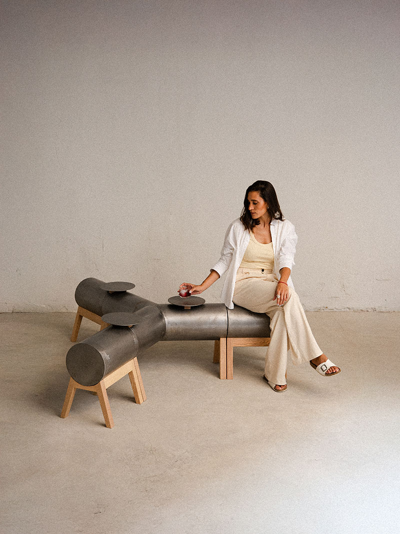 Fer Figueroa, diseñador, presenta Kitto, sistema modular de madera y acero