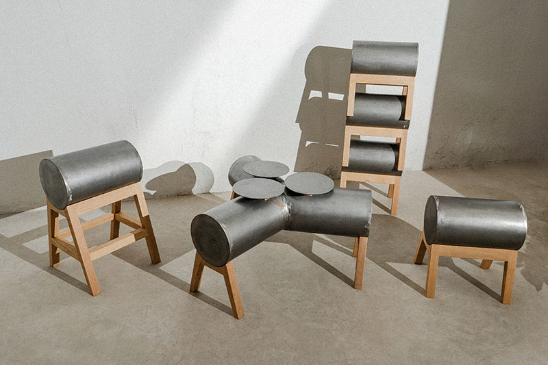 Fer Figueroa, diseñador, muestra los módulos en Y de la colección Kitto con piezas circulares móviles