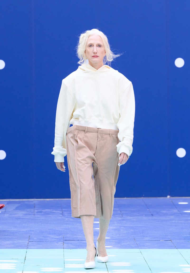 Ksenia Schnaider continúa radicalizando el denim para ss26