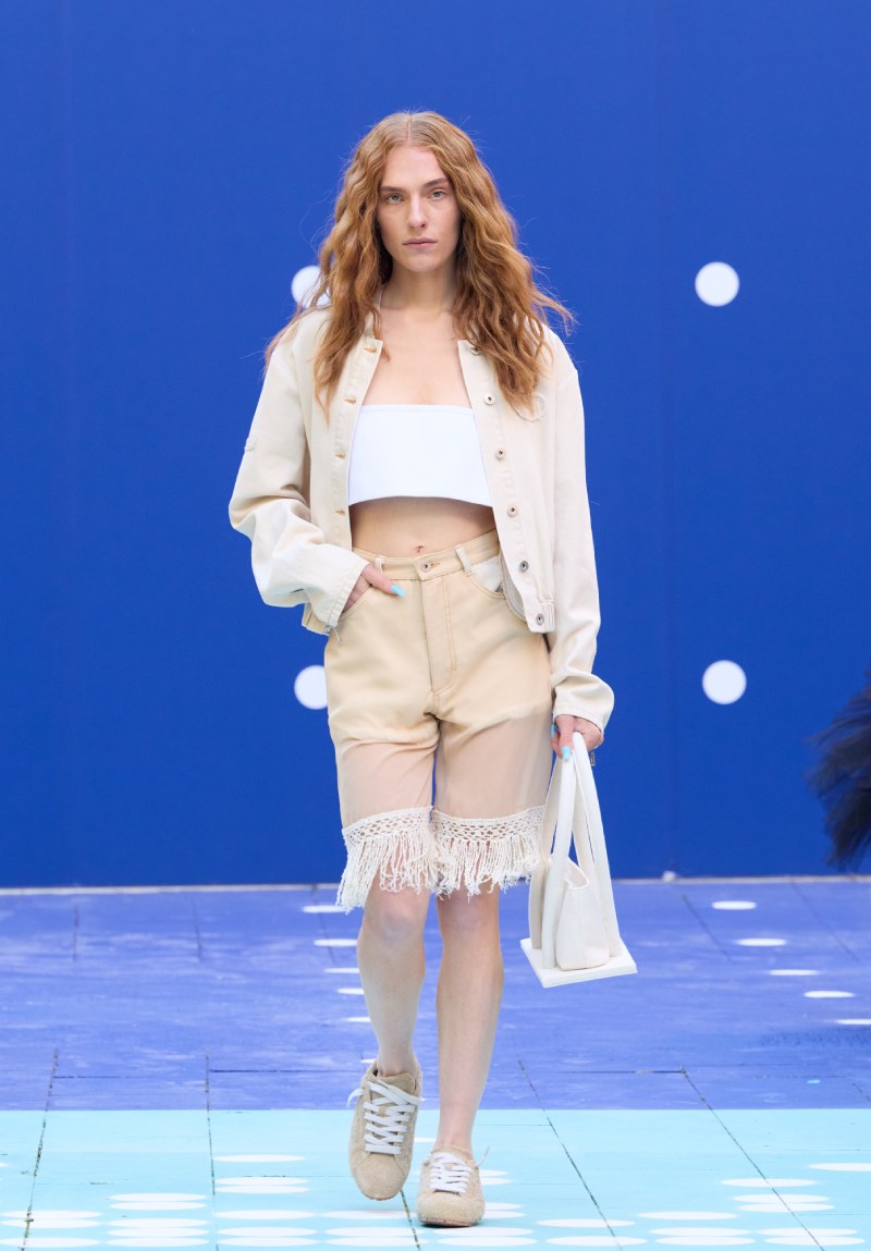 Ksenia Schnaider continúa radicalizando el denim para ss26