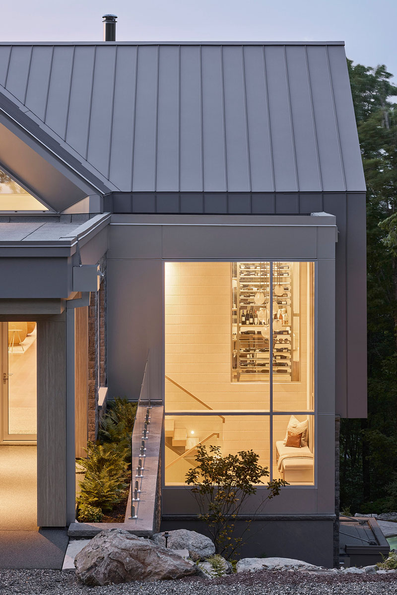 La Croix: casa de Luc Plante que desciende por la montaña