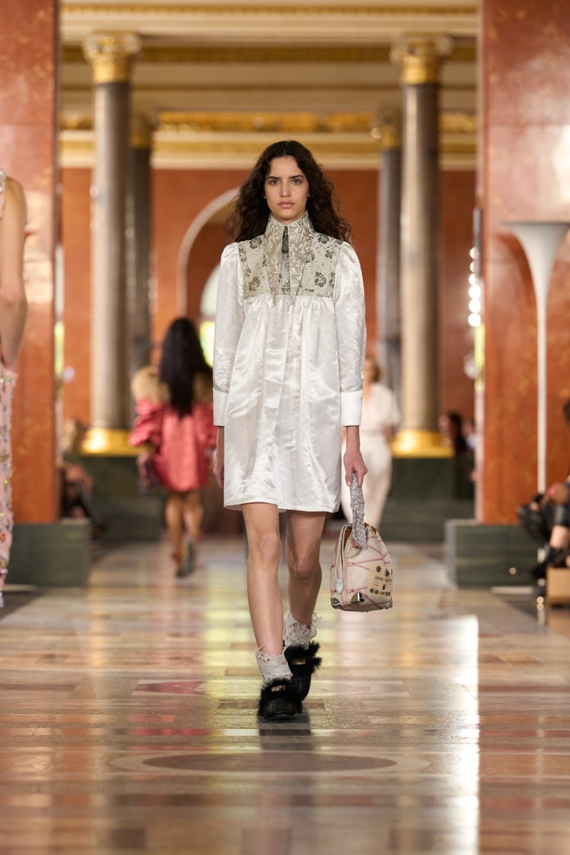 Louis Vuitton Mujer ss26 nueva colección