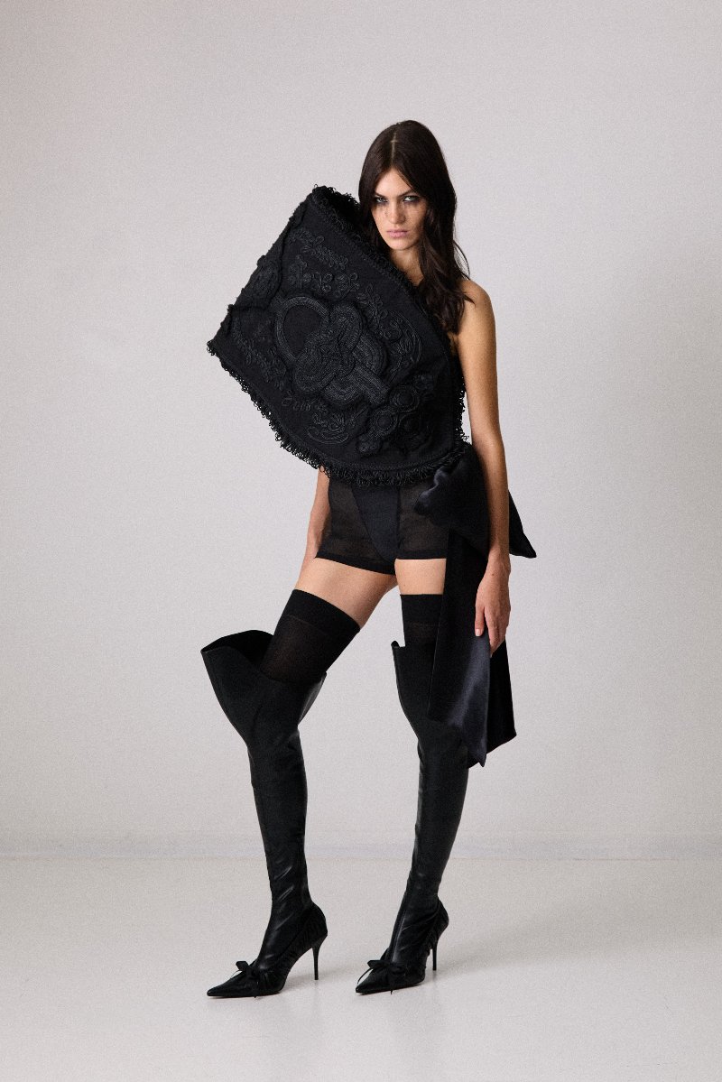 La tauromaquia se vuelve queer con Luis de Javier