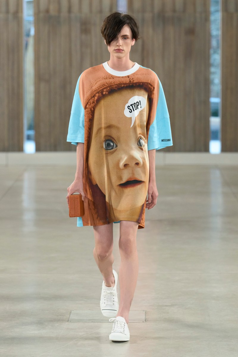 Moschino ss26 nueva colección de mujer