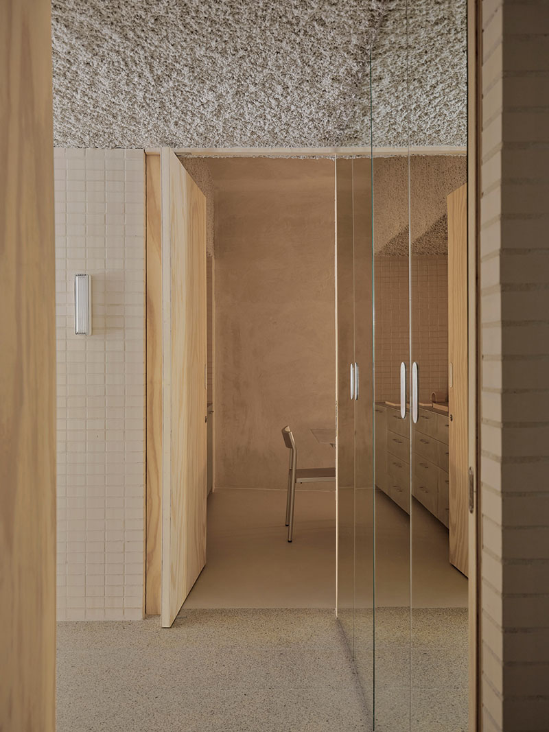 Premios Coam 2025: el Premio Emergente destacó a Estudio Diir -David Meana, Ignacio Navarro, Iñigo Palazón y Ricardo Fernández- por Espacio Diir