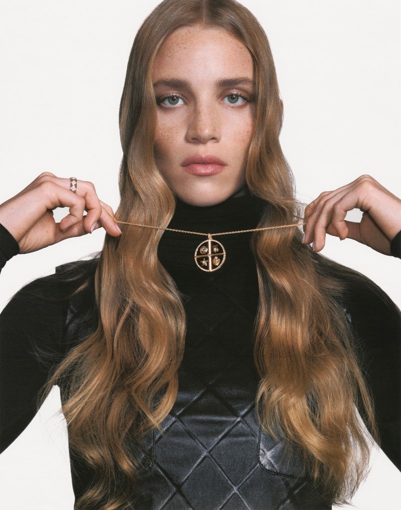 relojes joyería chanel campaña end of the year chanel