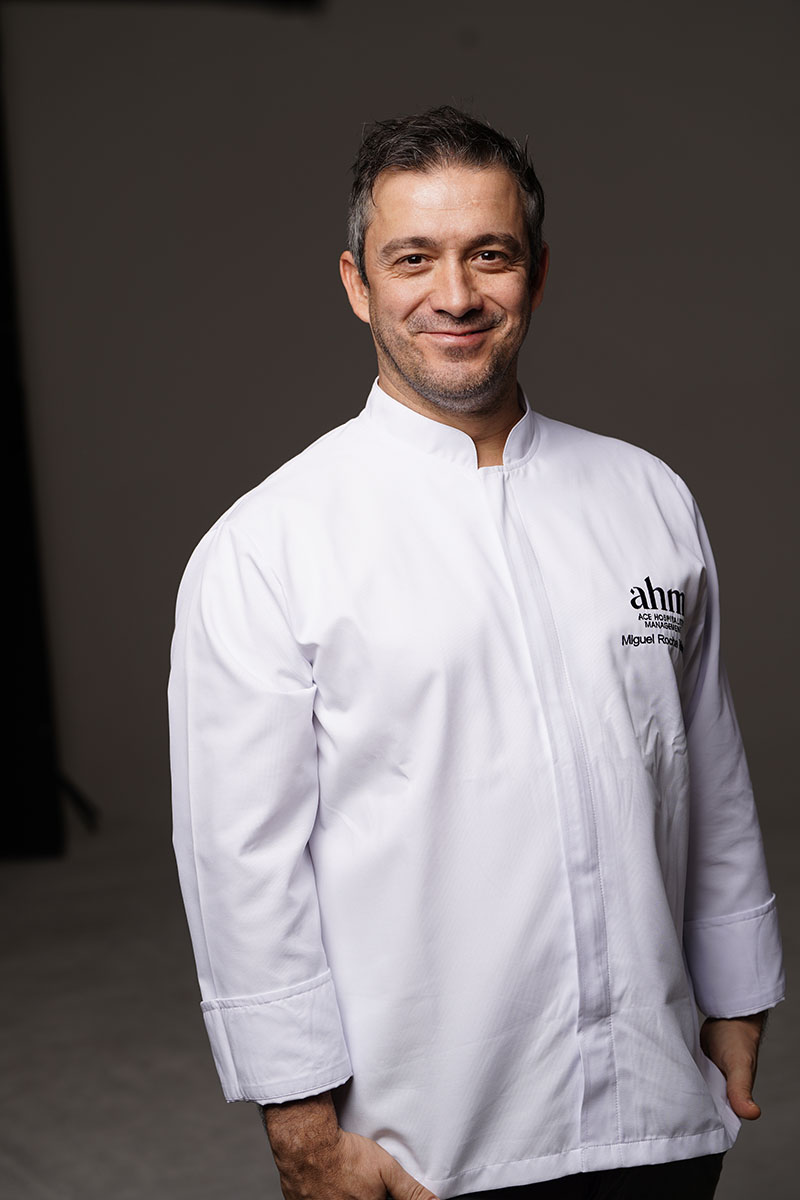 Retrato del chef Miguel Rocha Vieira, del Restaurante Forno da Telha en Évora