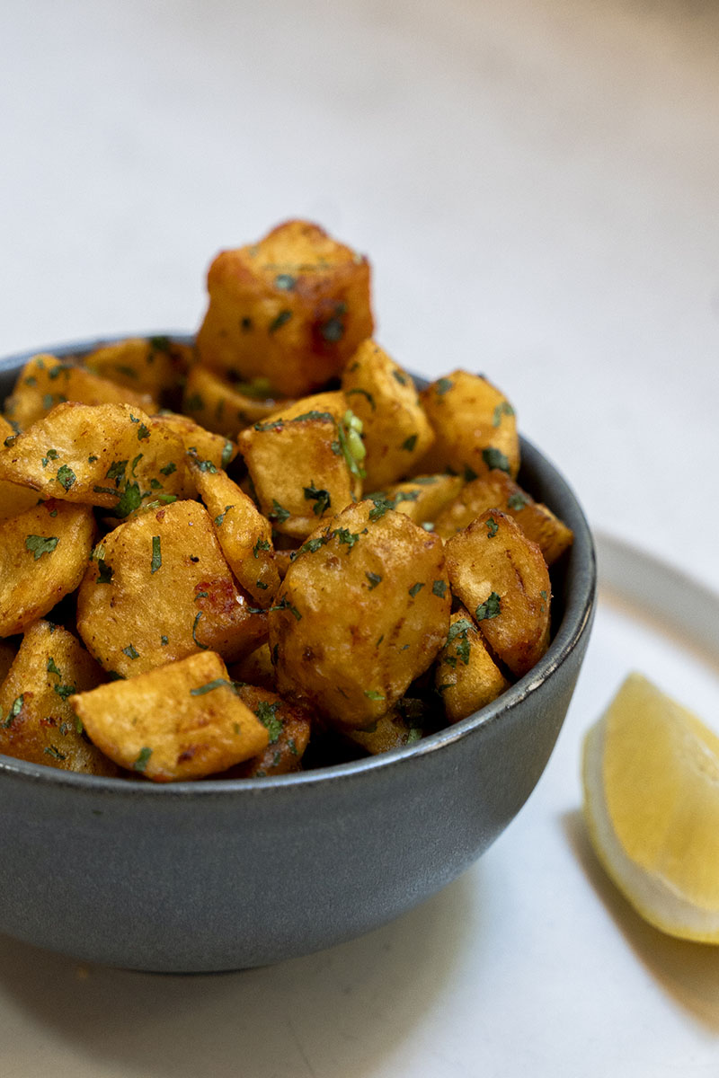 El restaurante libanés Onoé cumple años y renueva su carta